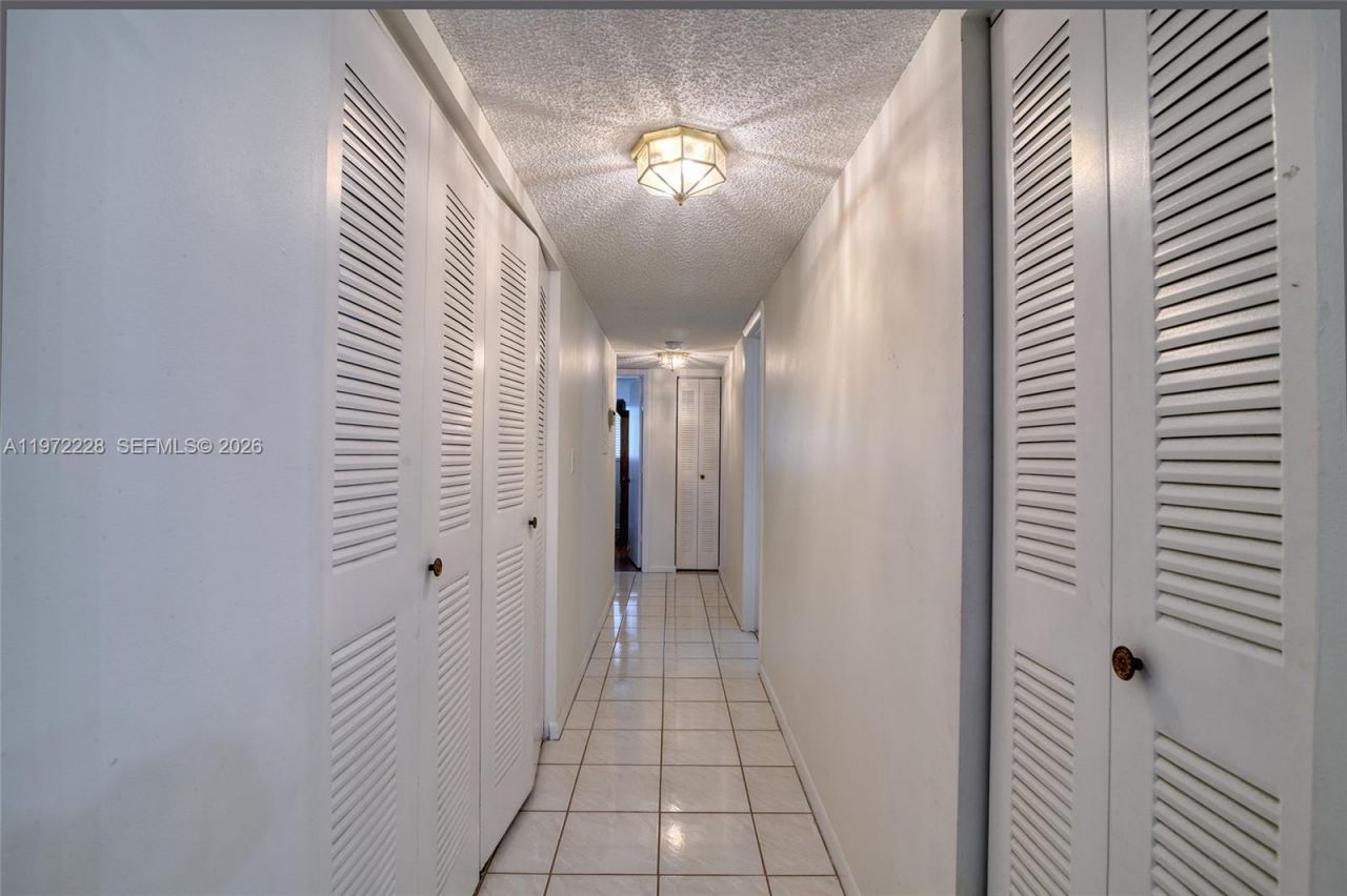 10975 W Clairmont Cir, Unit 207, Tamarac, FL 33321 Photo