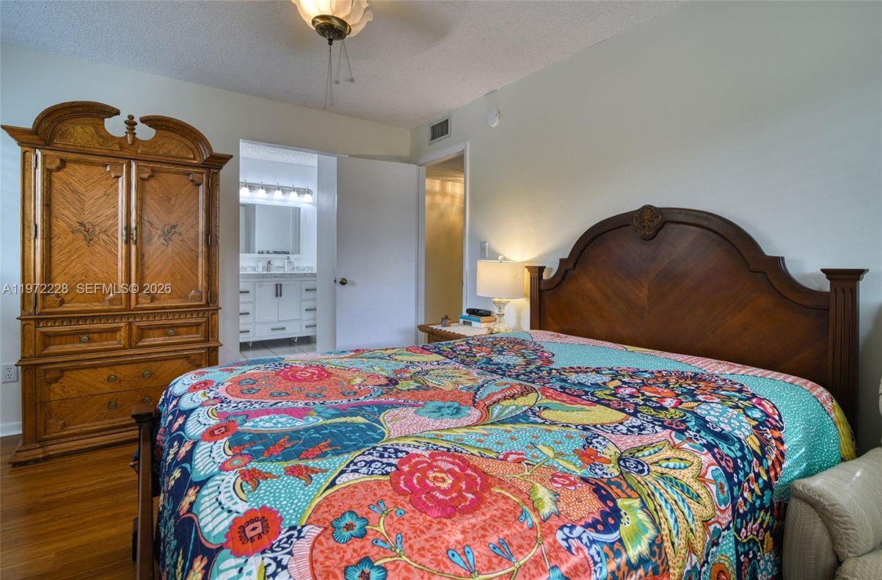 10975 W Clairmont Cir, Unit 207, Tamarac, FL 33321 Photo