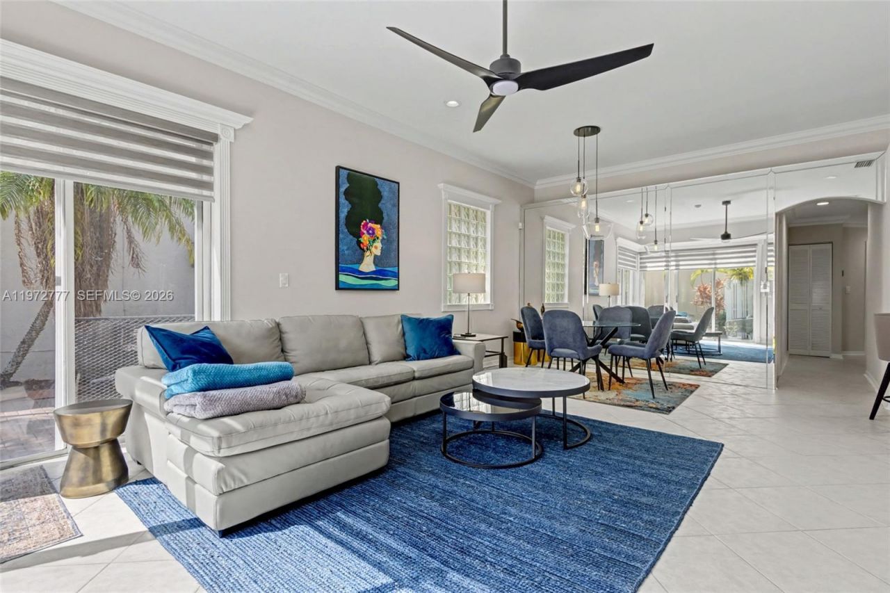 1110 Lemonwood St , Hollywood, FL 33019 Photo