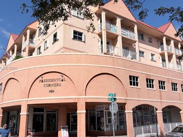 199 SW 12th Ave, Unit 415B, Miami, FL 33130