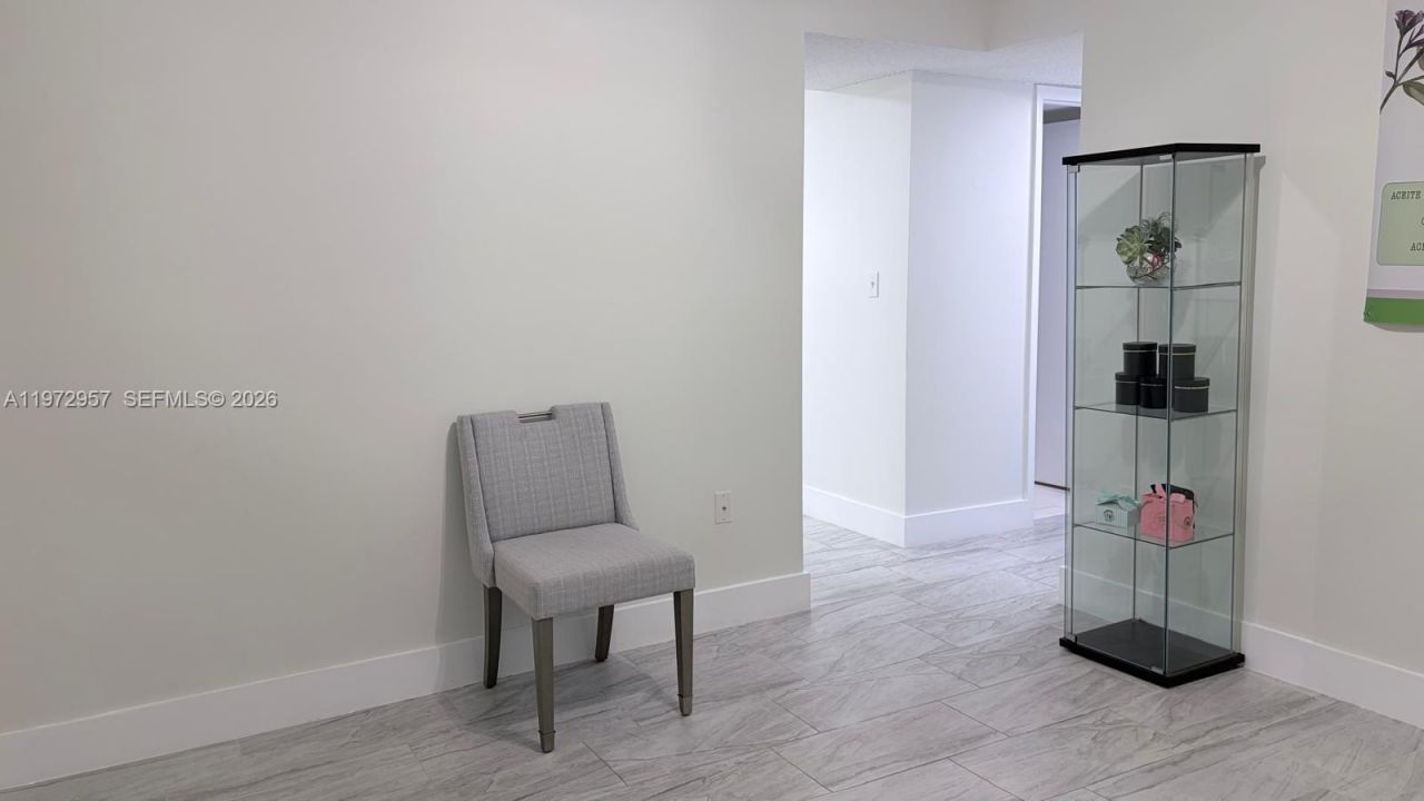 199 SW 12th Ave, Unit 415B, Miami, FL 33130 Photo