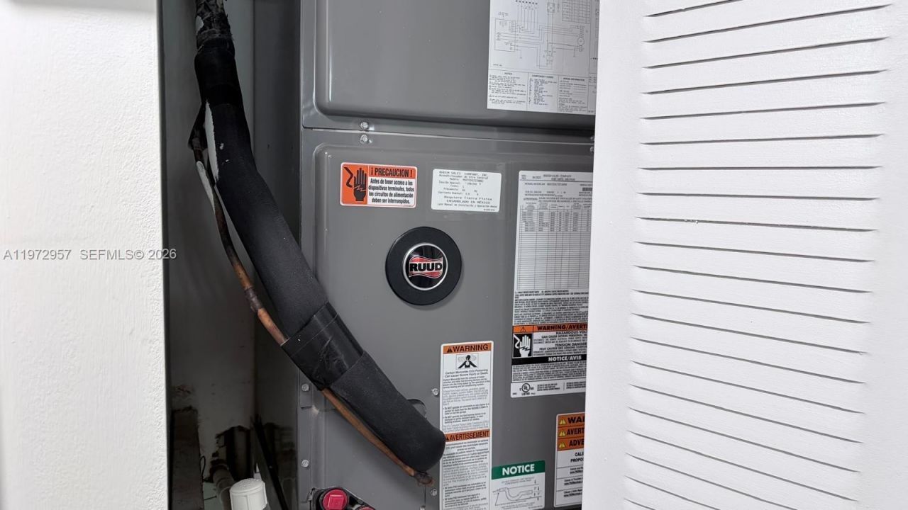 199 SW 12th Ave, Unit 415B, Miami, FL 33130 Photo