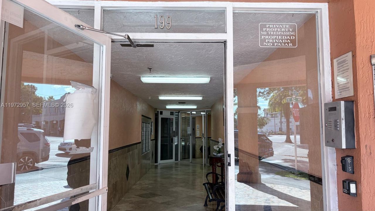 199 SW 12th Ave, Unit 415B, Miami, FL 33130 Photo