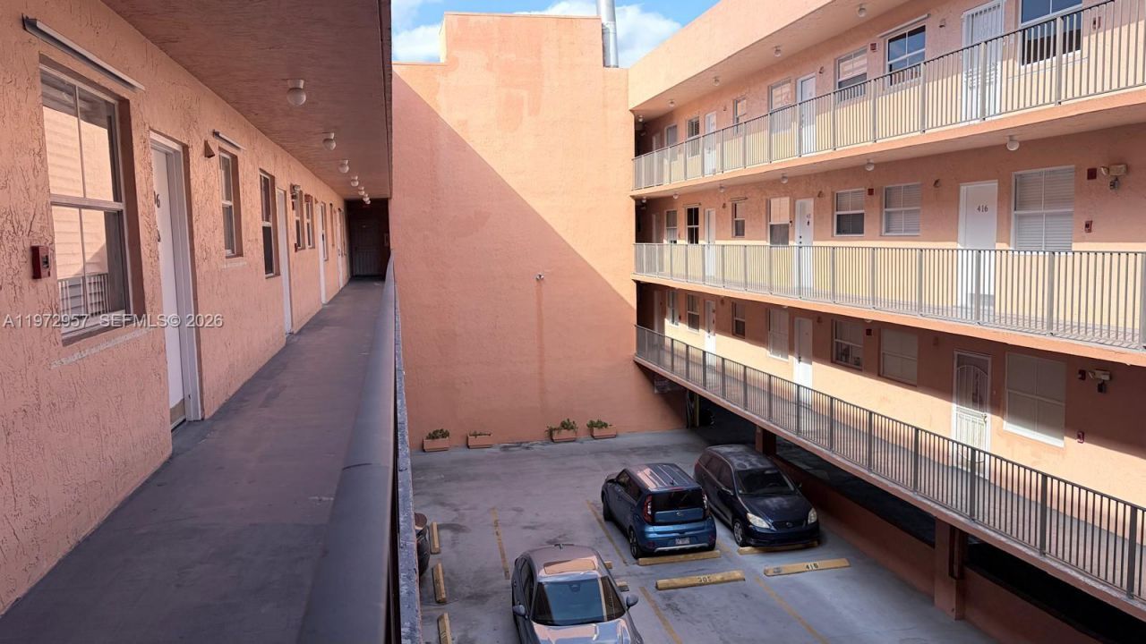 199 SW 12th Ave, Unit 415B, Miami, FL 33130 Photo