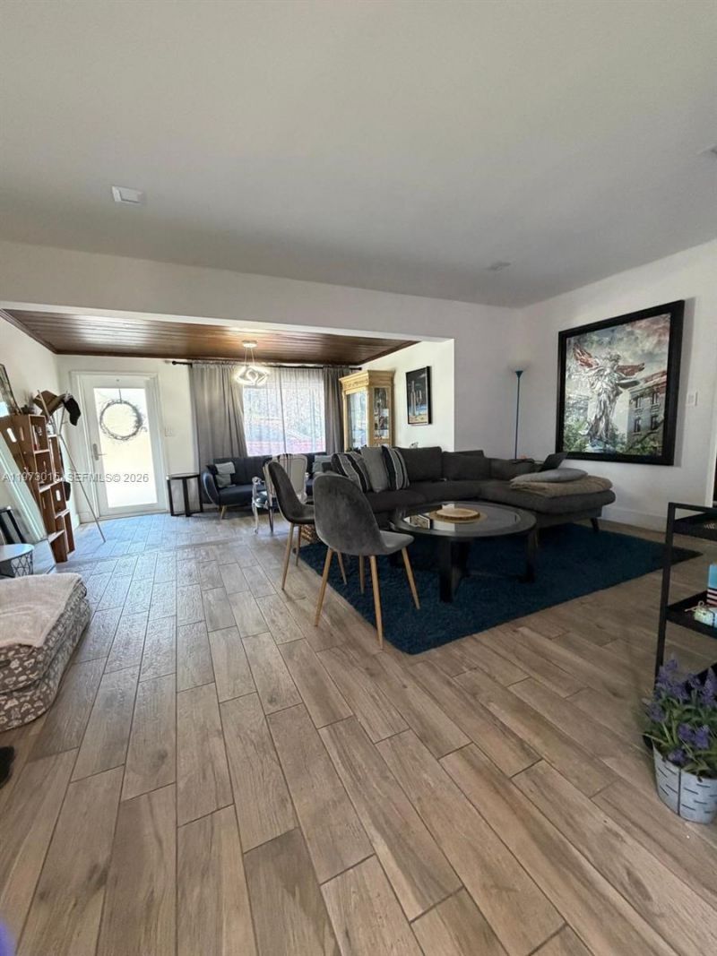 Please Call For Address, Fort Lauderdale, FL 33304 Photo