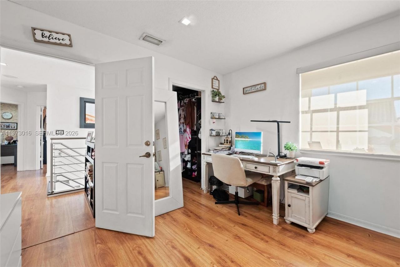 5186 NW 106th Ave, Doral, FL 33178 Photo