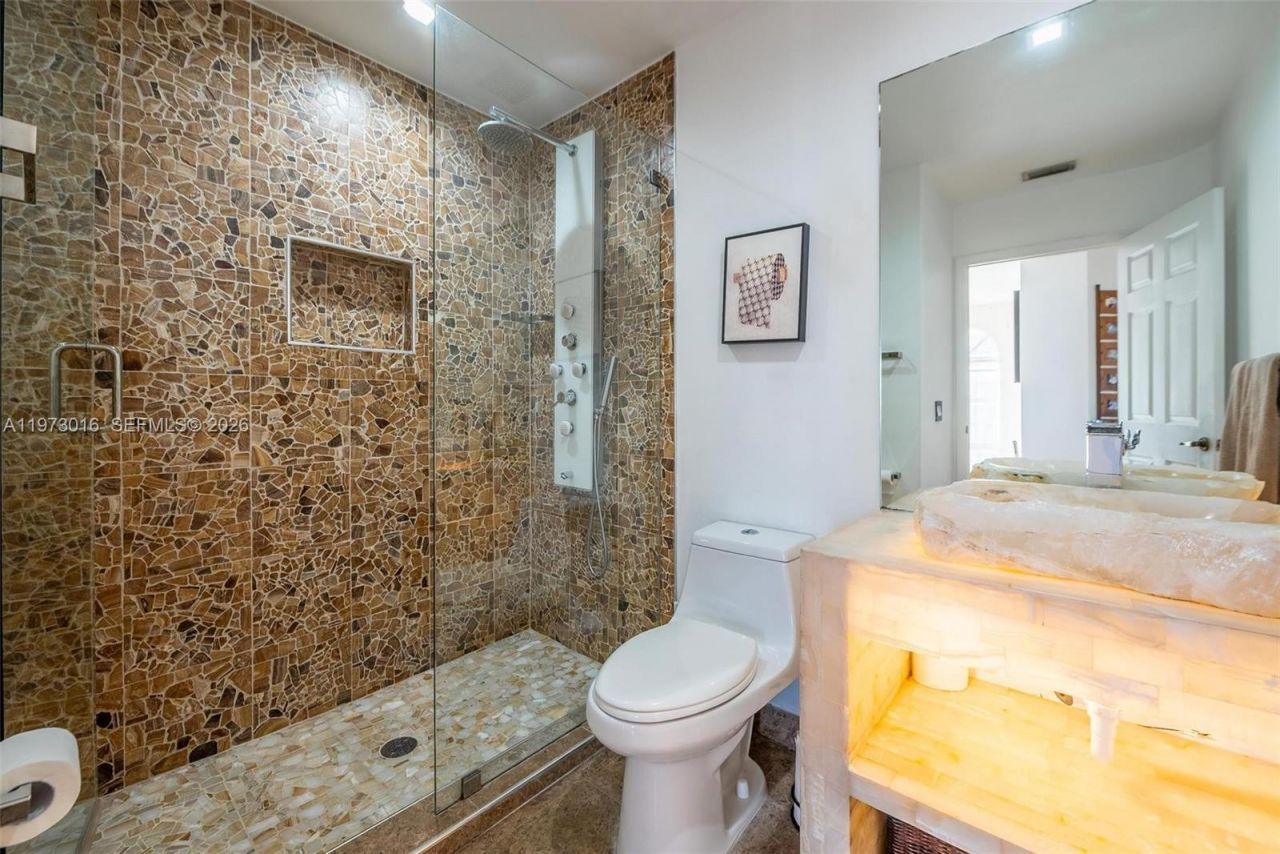 5186 NW 106th Ave, Doral, FL 33178 Photo