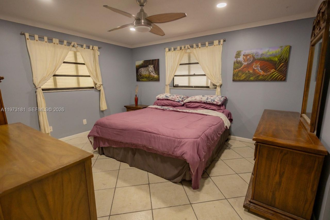 4801 SW 202nd Ave, Southwest Ranches, FL 33332 Photo