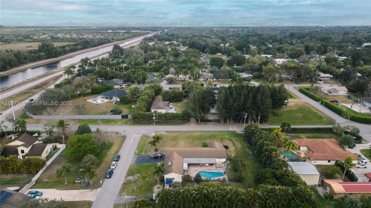 4801 SW 202nd Ave, Southwest Ranches, FL 33332 Photo
