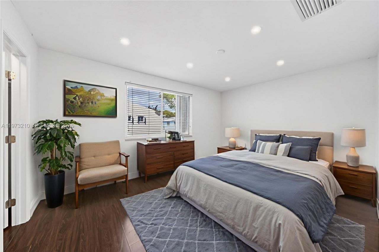 10274 SW 222nd St, Cutler Bay, FL 33190 Photo