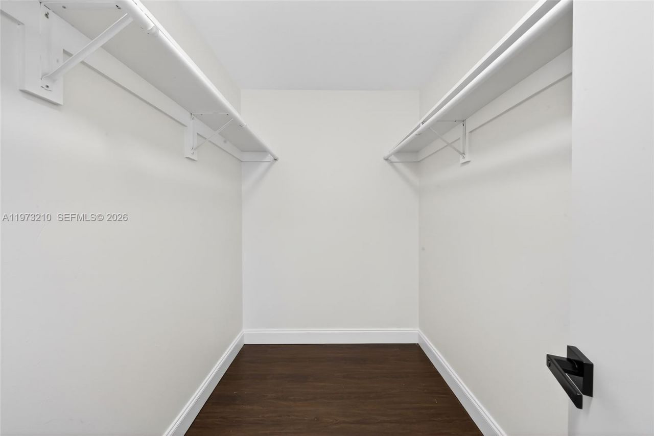 10274 SW 222nd St, Cutler Bay, FL 33190 Photo