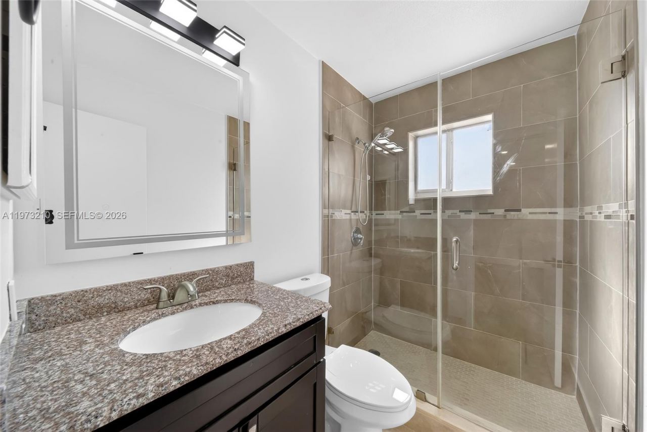 10274 SW 222nd St, Cutler Bay, FL 33190 Photo