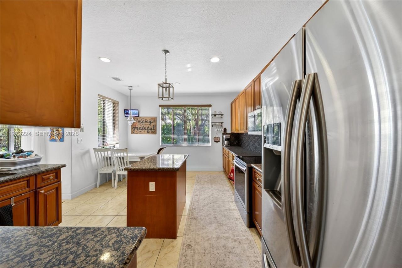 7436 SW 188th Ln , Cutler Bay, FL 33157 Photo