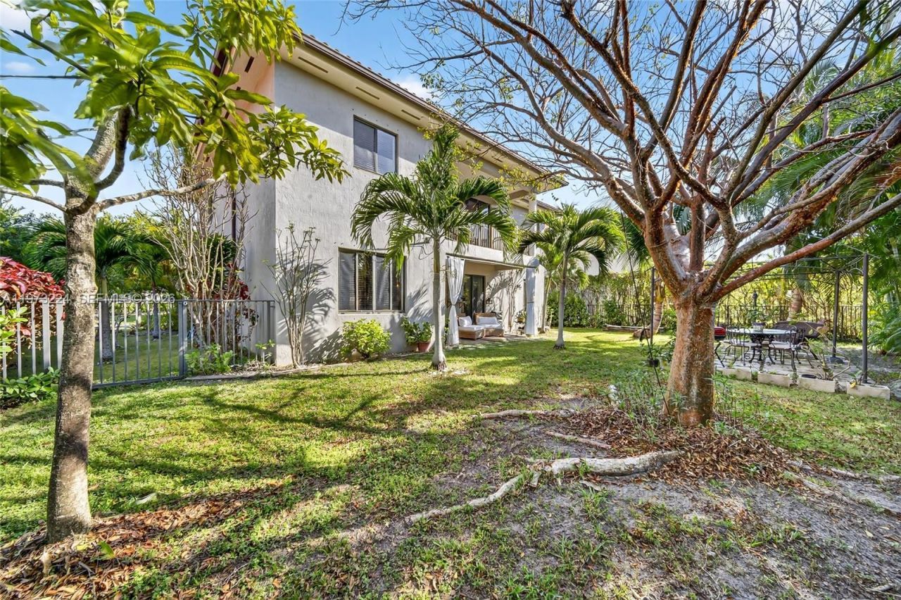 7436 SW 188th Ln , Cutler Bay, FL 33157 Photo