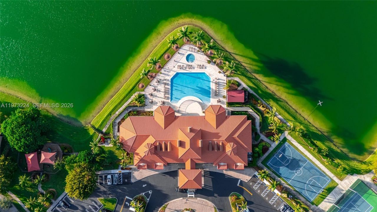 7436 SW 188th Ln , Cutler Bay, FL 33157 Photo