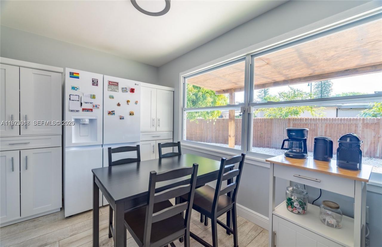 2950 NE 11th Ave , Pompano Beach, FL 33064 Photo