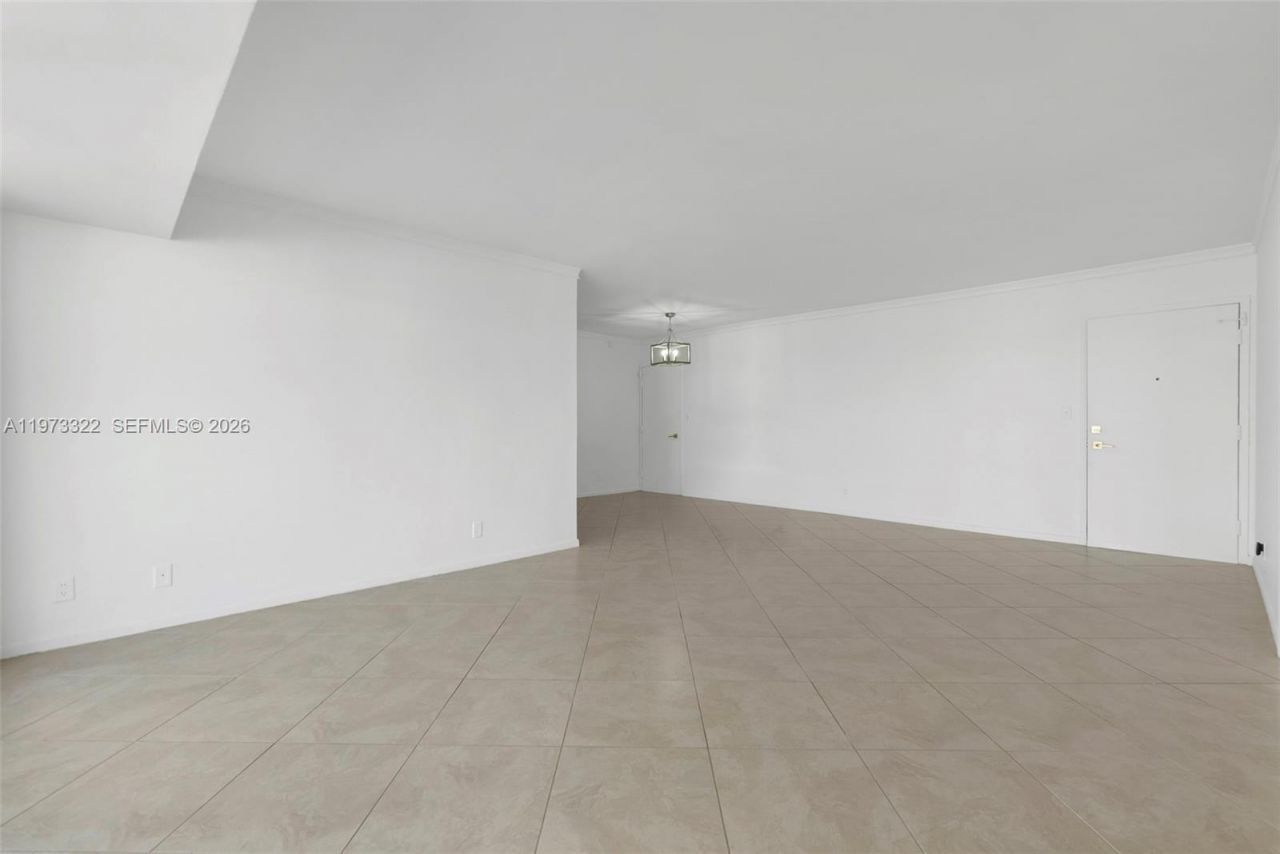 2701 N Ocean Blvd , Unit 14B, Fort Lauderdale, FL 33308 Photo