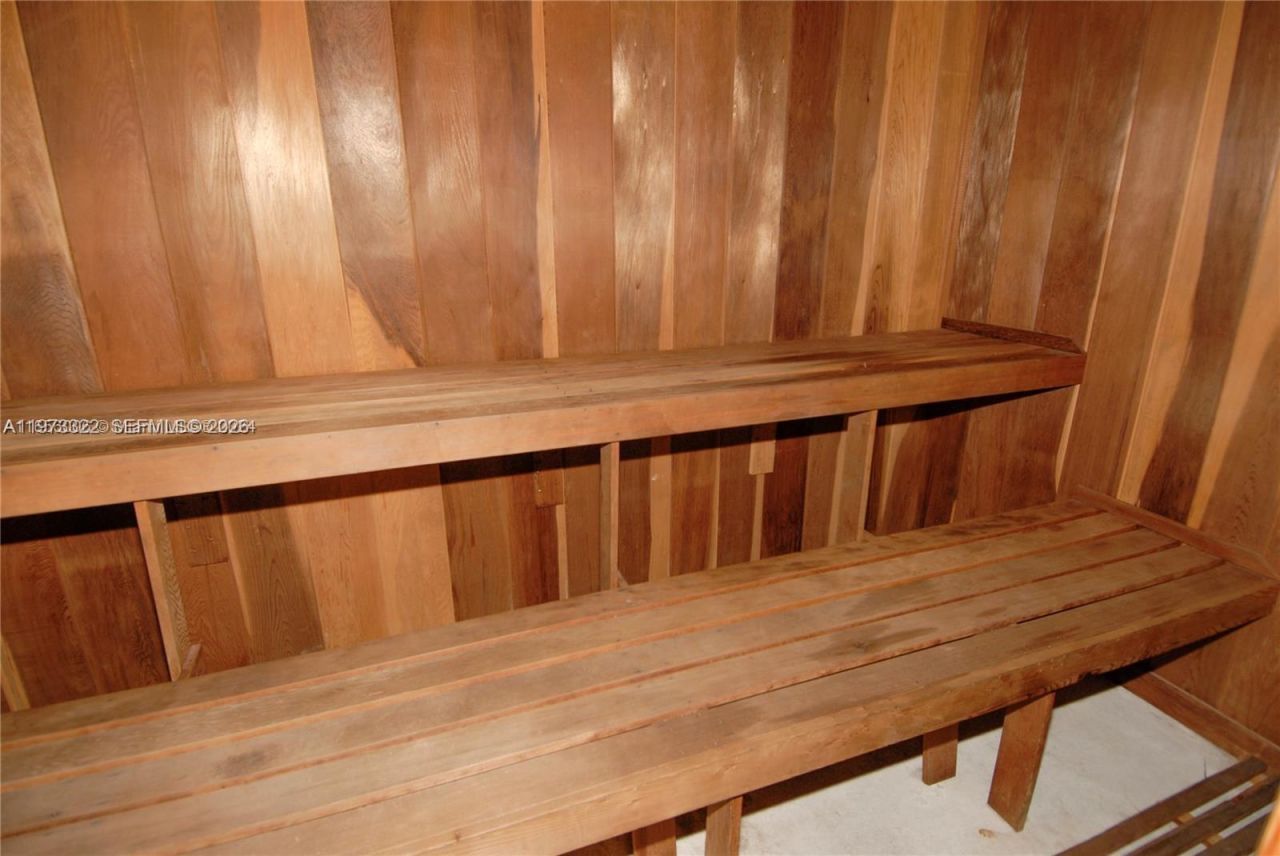 2701 N Ocean Boulevard, Unit 14B, Fort Lauderdale, FL 33308 Photo