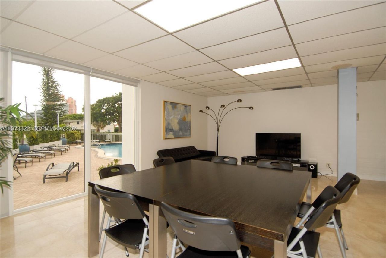 2701 N Ocean Blvd , Unit 14B, Fort Lauderdale, FL 33308 Photo