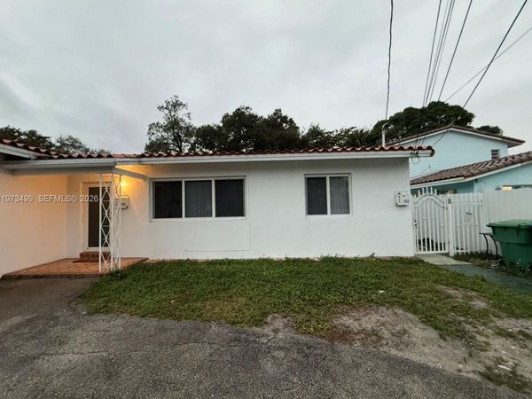 1122 NW 32 Ct , Unit BACK, Miami, FL 33125