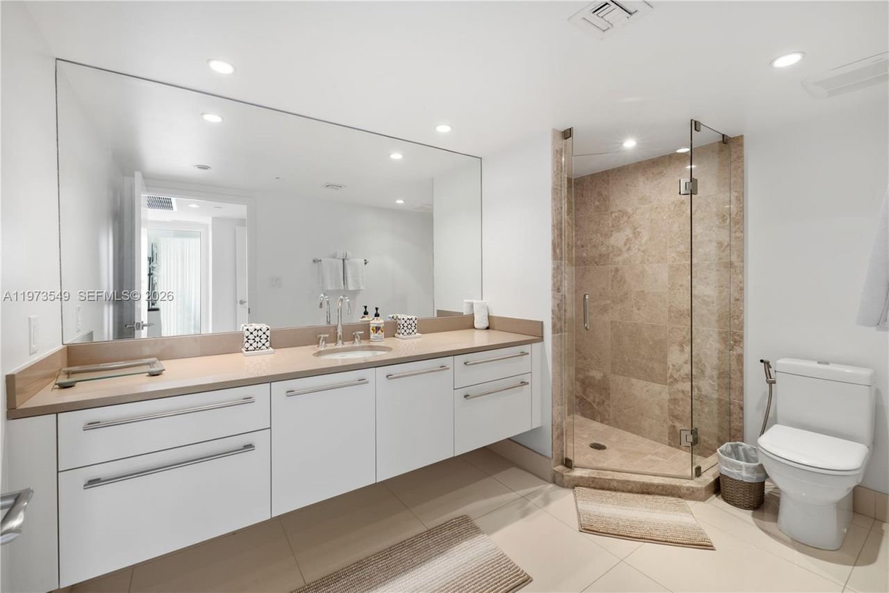 6801 Collins Ave, Unit LPH06 Door, Miami Beach, FL 33141 Photo