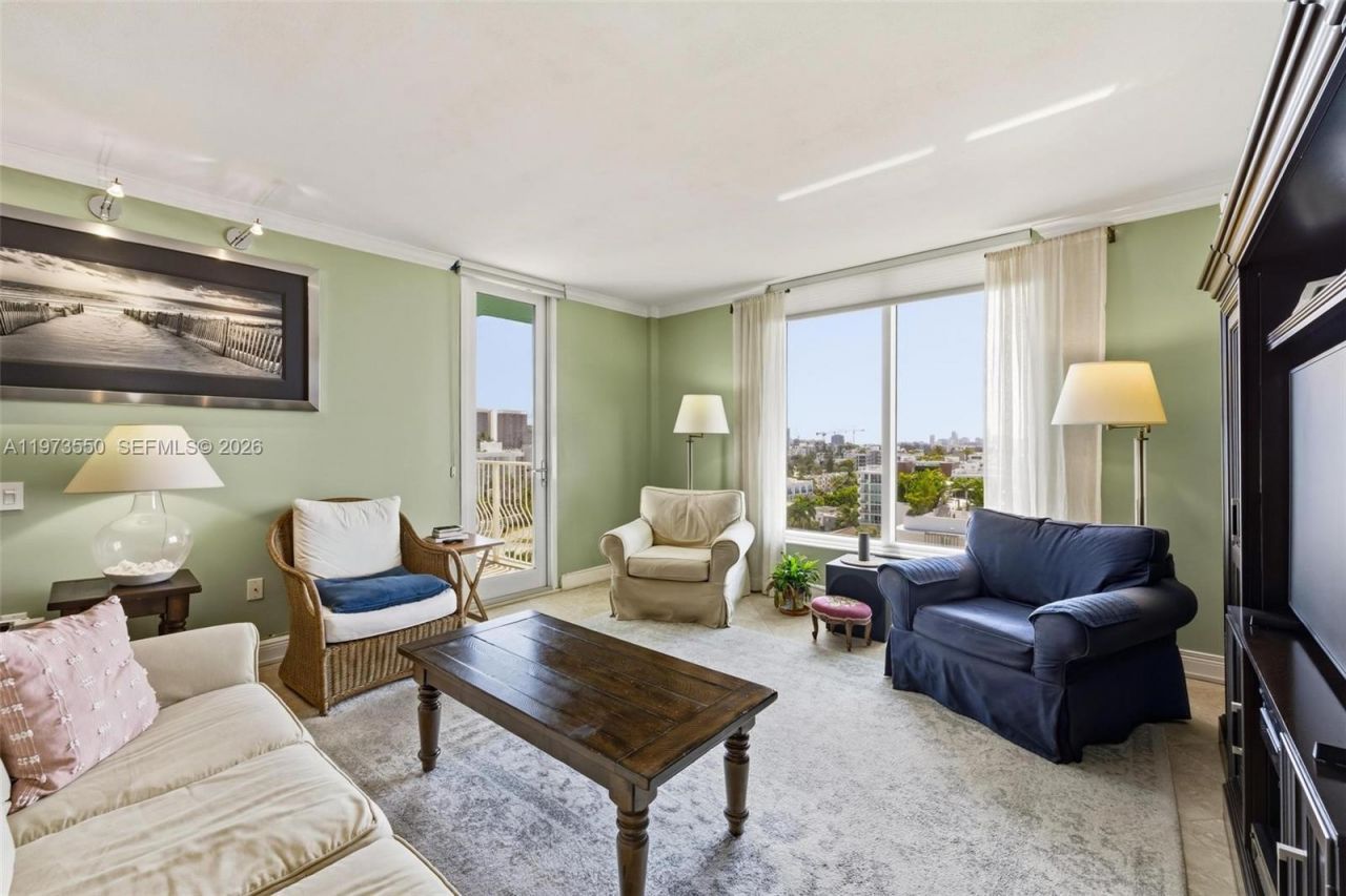 10350 W Bay Harbor Dr, Unit PH-H, Bay Harbor Islands, FL 33154 Photo