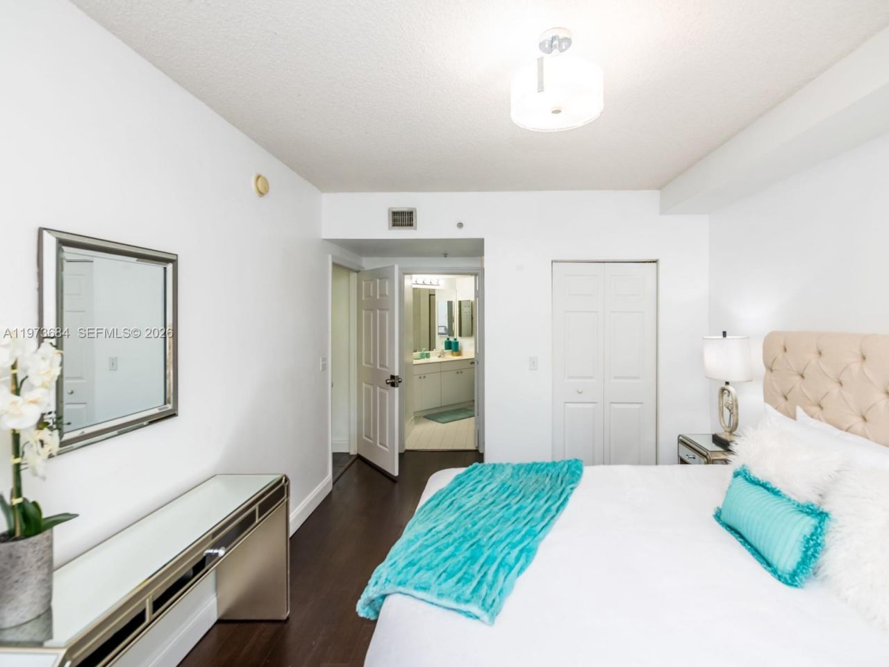 17145 N Bay Rd, Unit 4311, Sunny Isles Beach, FL 33160 Photo