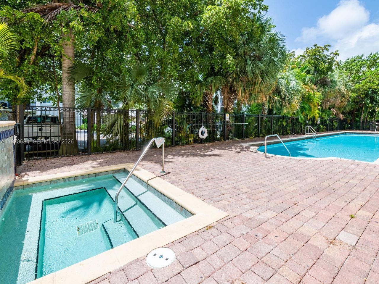 17145 N Bay Rd , Unit 4311, Sunny Isles Beach, FL 33160 Photo