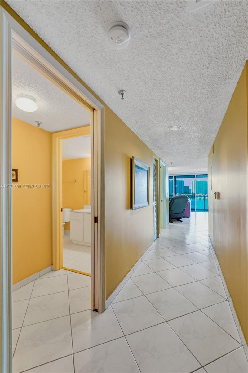 17700 N Bay Rd , Unit 805, Sunny Isles Beach, FL 33160 Photo