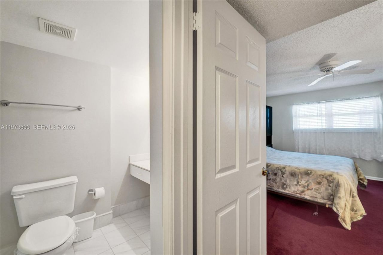 17700 N Bay Rd , Unit 805, Sunny Isles Beach, FL 33160 Photo