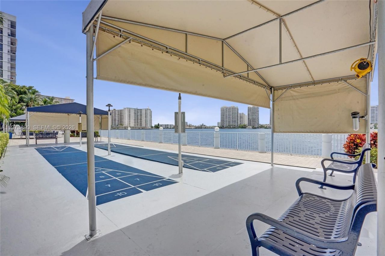 17700 N Bay Rd , Unit 805, Sunny Isles Beach, FL 33160 Photo