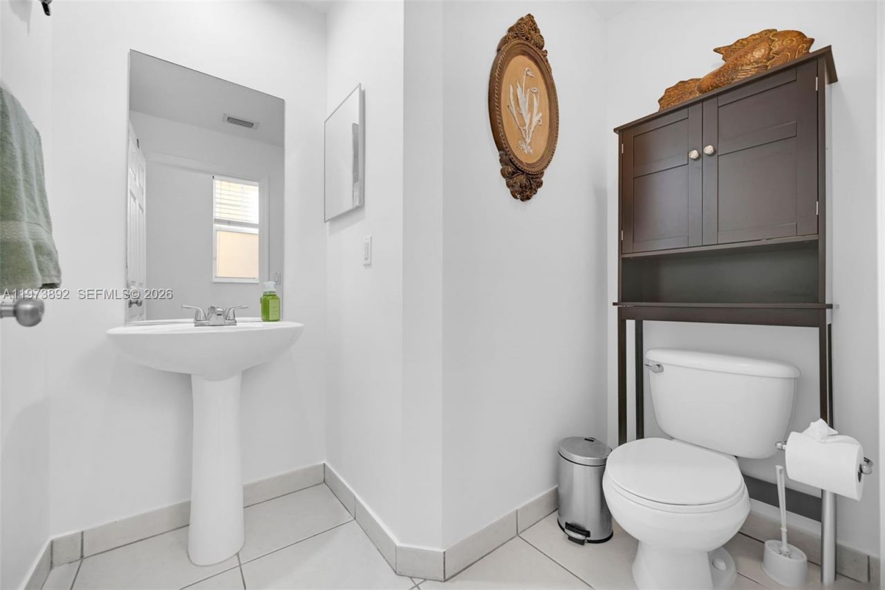 5731 NW 120th Ave, Coral Springs, FL 33076 Photo