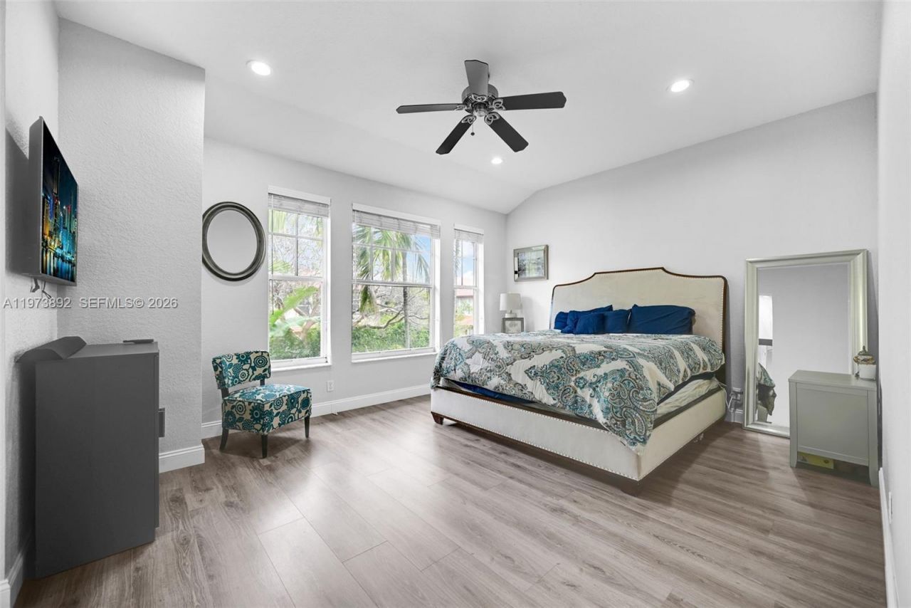 5731 NW 120th Ave, Coral Springs, FL 33076 Photo