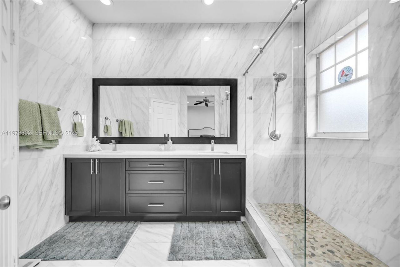 5731 NW 120th Ave, Coral Springs, FL 33076 Photo