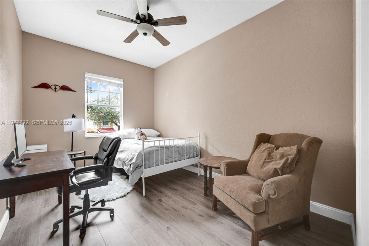 5731 NW 120th Ave, Coral Springs, FL 33076 Photo