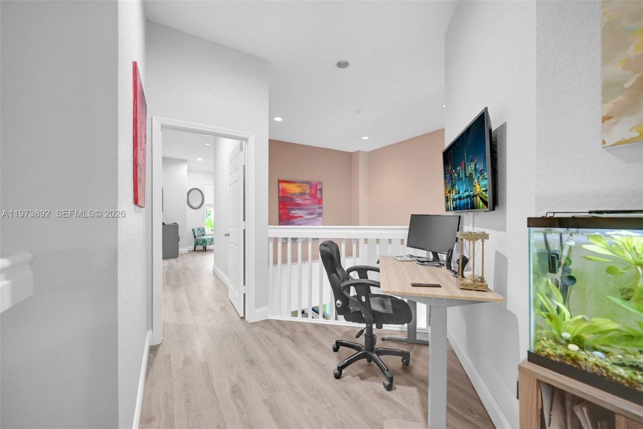 5731 NW 120th Ave, Coral Springs, FL 33076 Photo