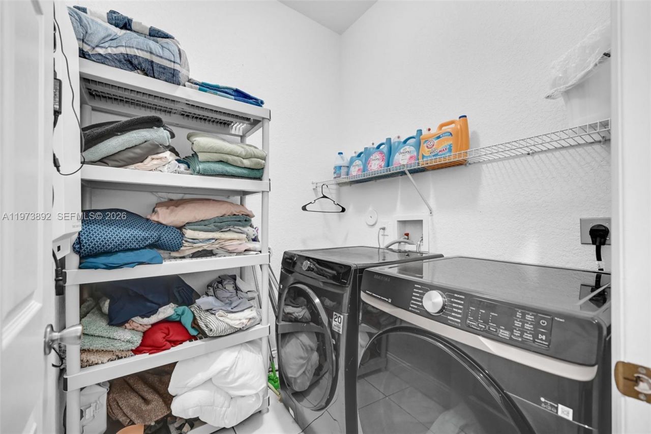 5731 NW 120th Ave, Coral Springs, FL 33076 Photo