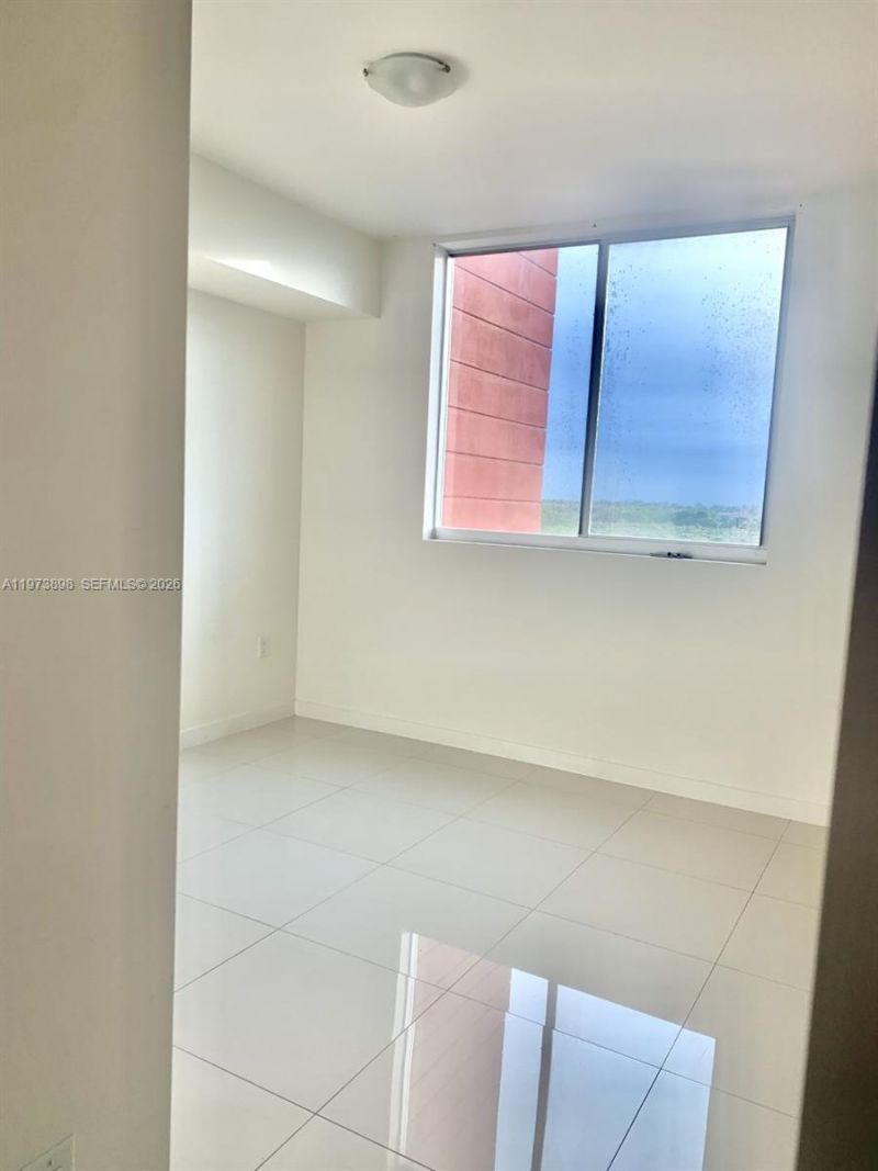 7825 NW 107th Ave, Unit 413, Doral, FL 33178 Photo