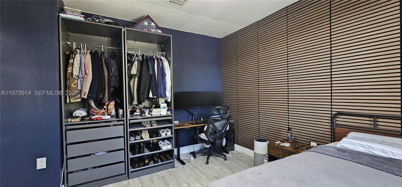 2150 NW 100th Ave, Pembroke Pines, FL 33024 Photo