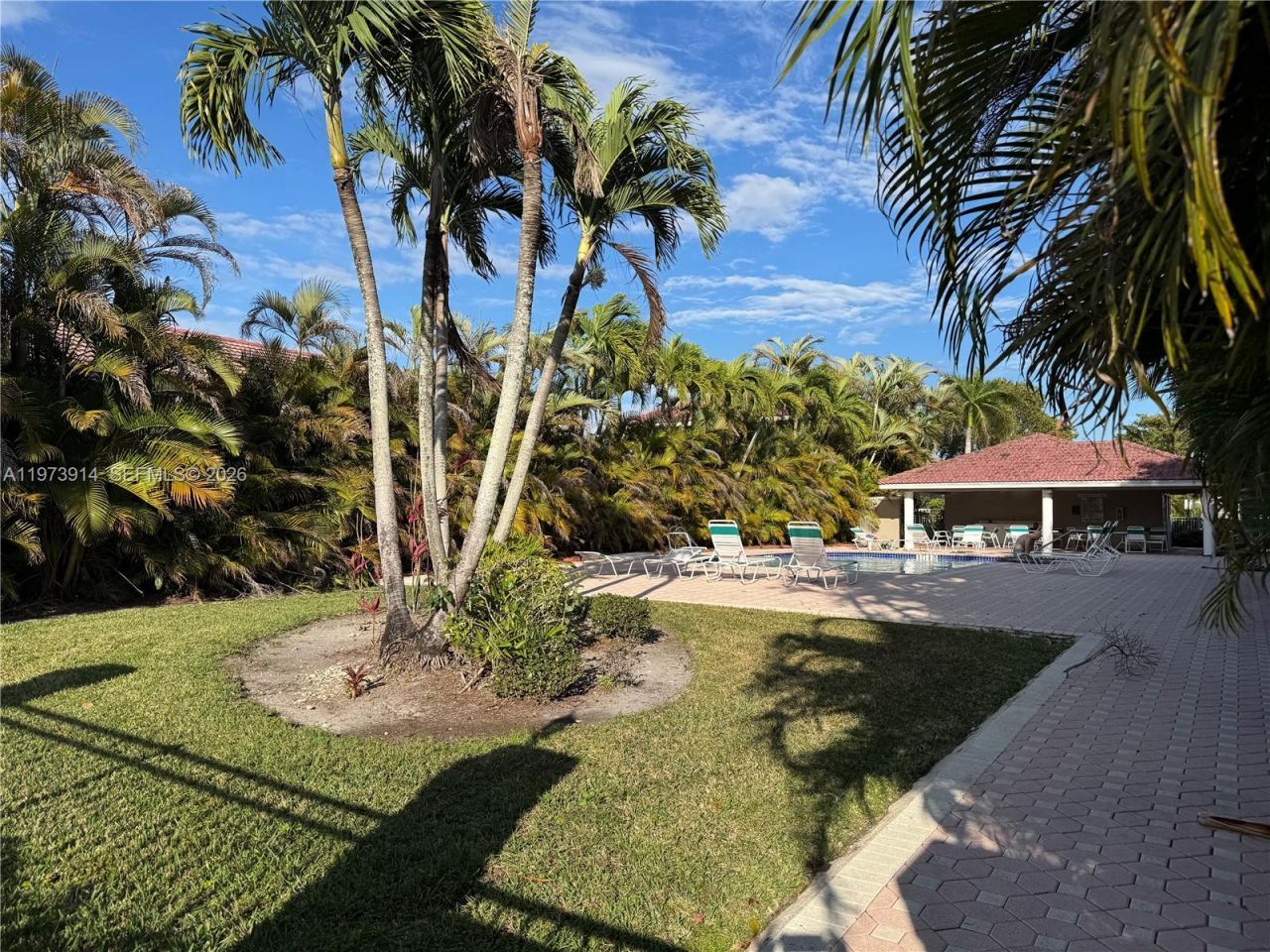 2150 NW 100th Ave, Pembroke Pines, FL 33024 Photo