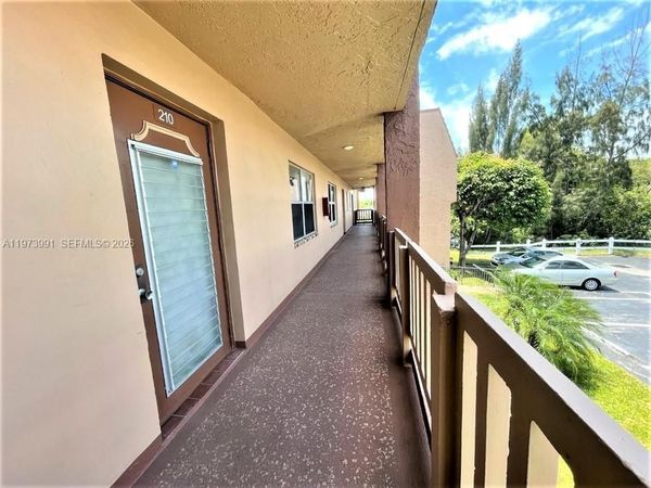 9900 Sunrise Lakes Blvd, Unit 210, Sunrise, FL 33322