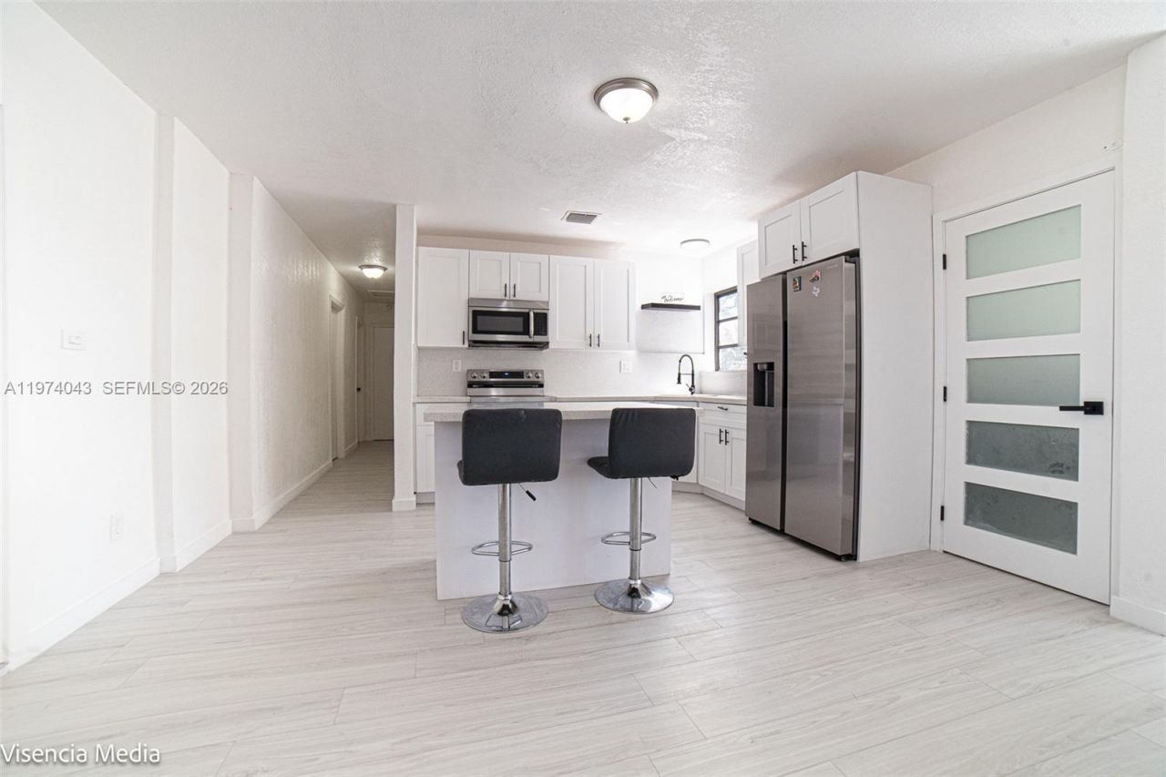 1090 NW 197th Ter , Miami Gardens, FL 33169 Photo