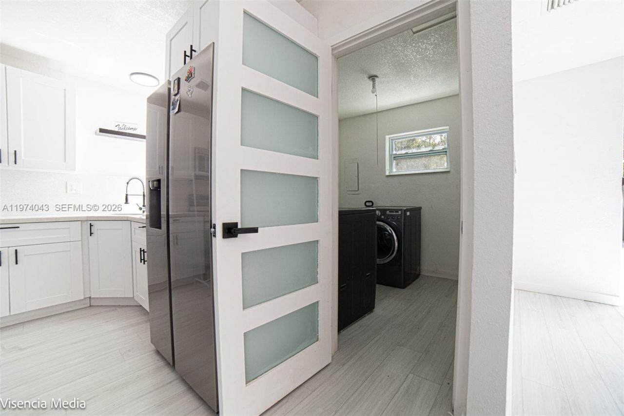 1090 NW 197th Ter , Miami Gardens, FL 33169 Photo