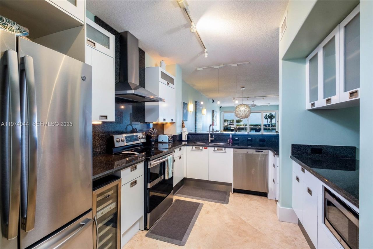 97501 Overseas Hwy , Unit 114, Key Largo, FL 33037 Photo