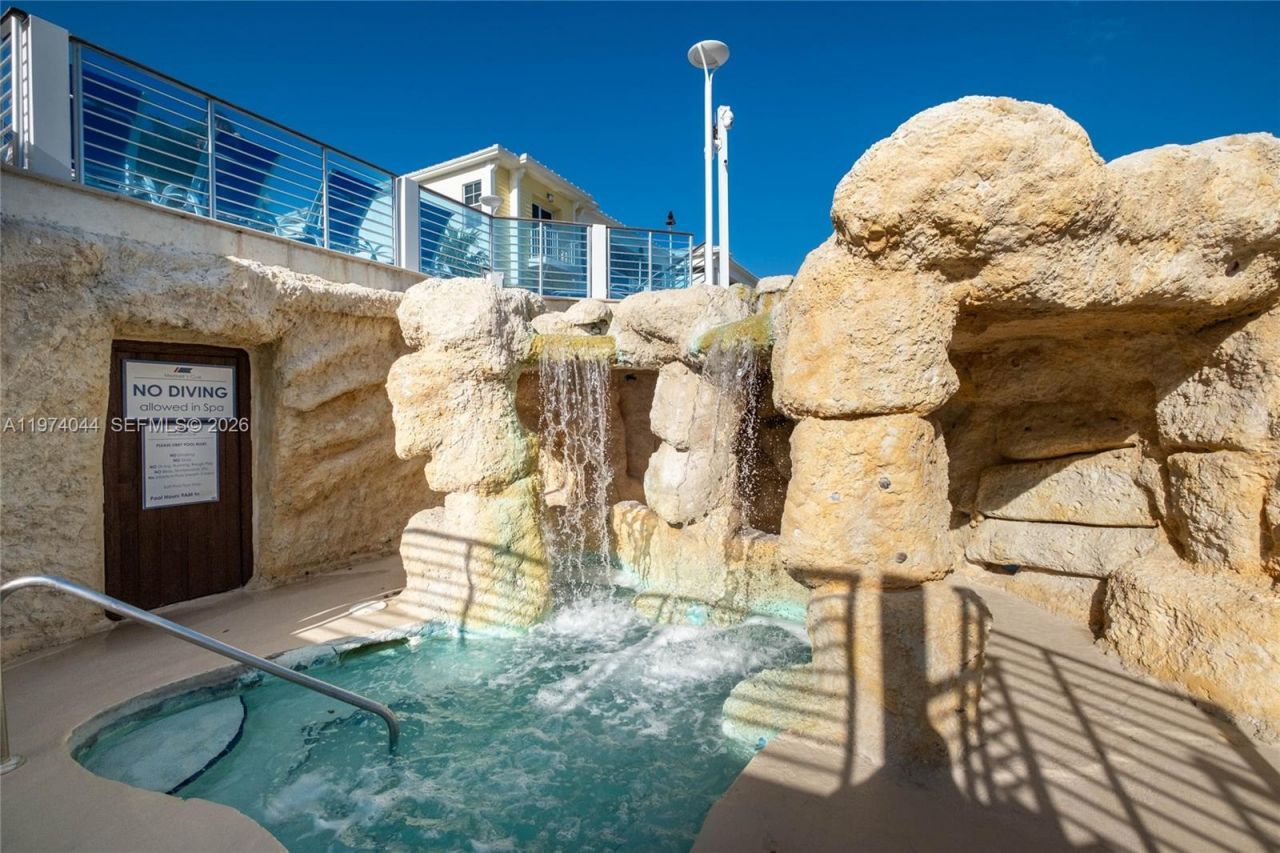 97501 Overseas Hwy , Unit 114, Key Largo, FL 33037 Photo