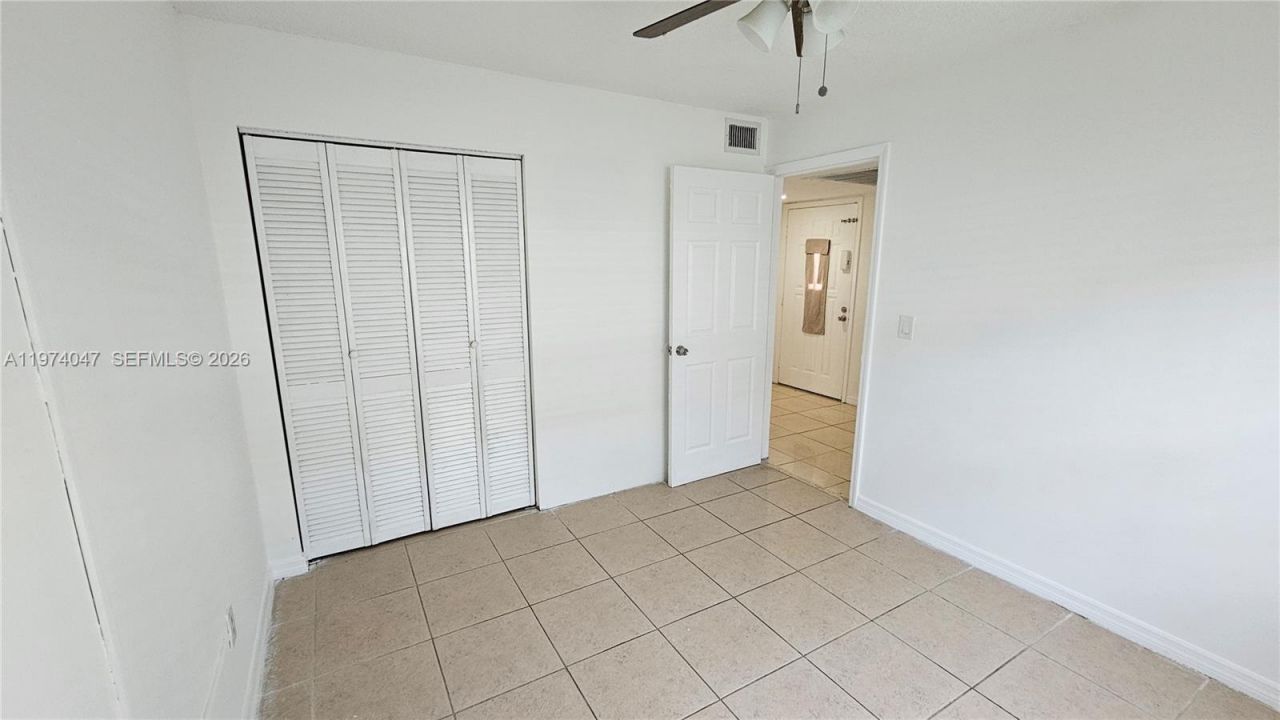 426 NE 210th Cir Ter, Unit 101-2, Miami, FL 33179 Photo