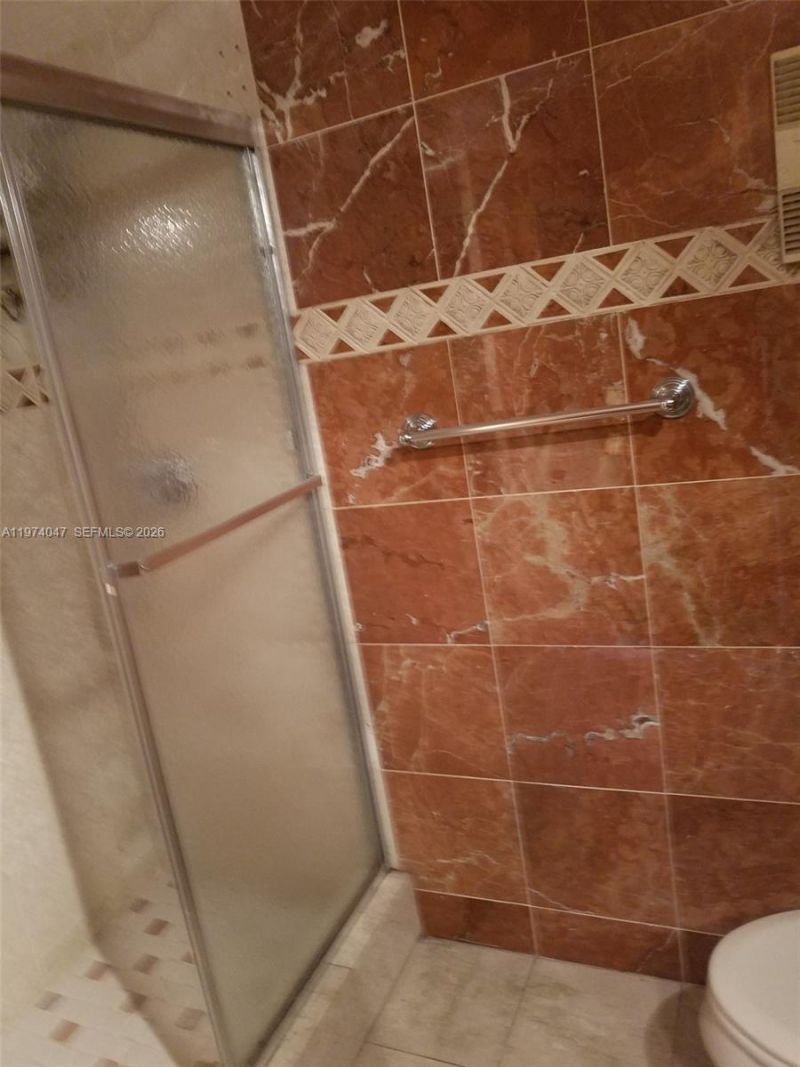 426 NE 210th Cir Ter, Unit 101-2, Miami, FL 33179 Photo