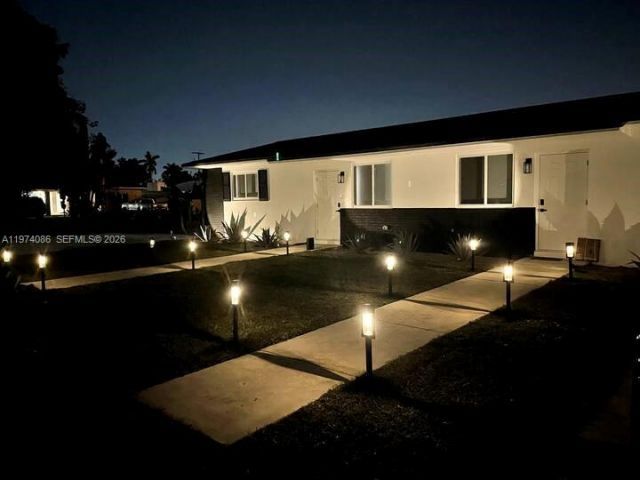 1001 NE 110th St , Unit 1003, Biscayne Park, FL 33161 Photo