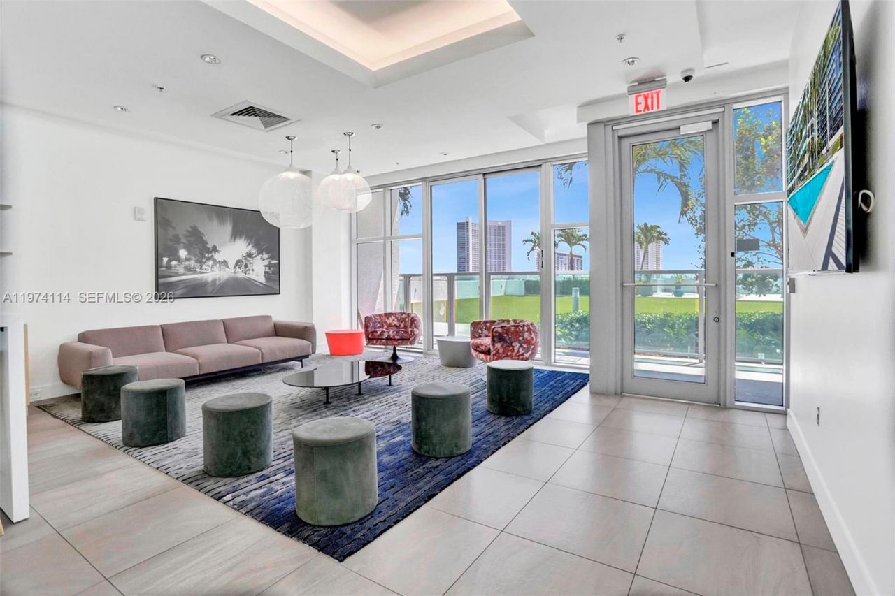 3301 NE 1st Ave, Unit L0302, Miami, FL 33137 Photo