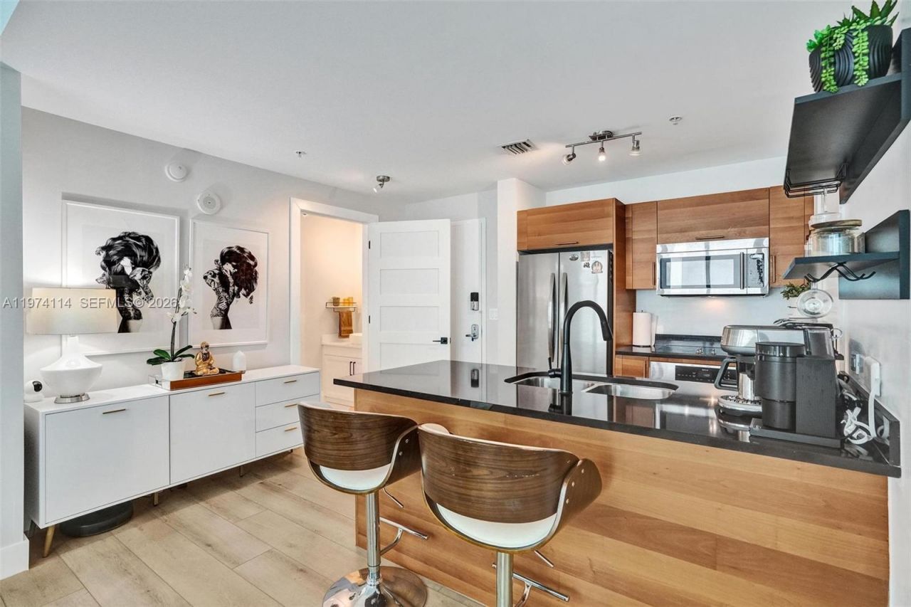 3301 NE 1st Ave , Unit L0302, Miami, FL 33137 Photo